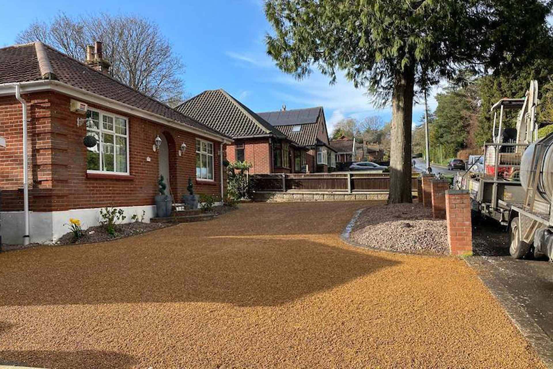Quality Tar & Chip Driveways in Ottawa